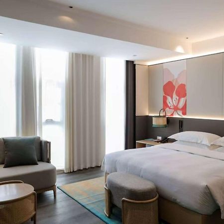Ramada Yiyang Taojiang Hotel ภายนอก รูปภาพ