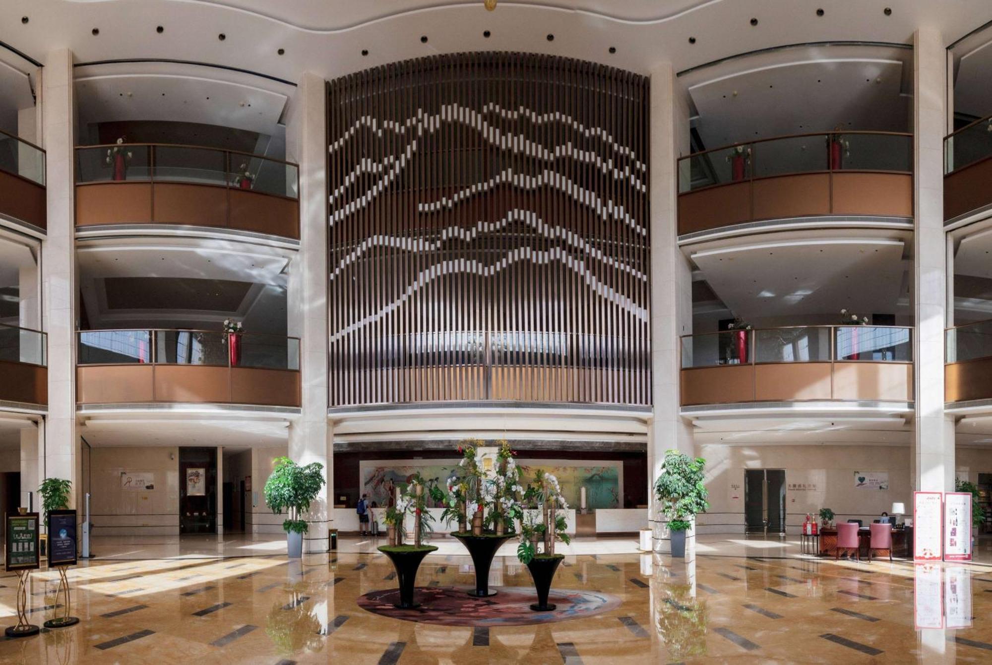 Ramada Yiyang Taojiang Hotel ภายนอก รูปภาพ